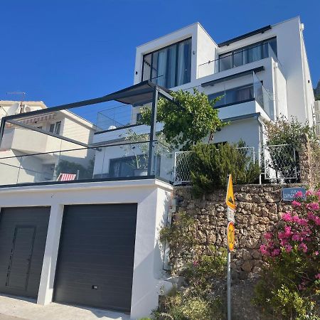 The Cube Apartment Pisak Exterior photo